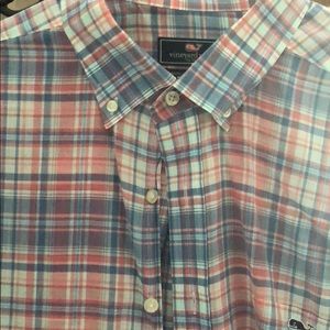 Plaid vineyard vines shirt